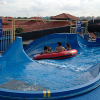 Wet Wet Wild Family Ride