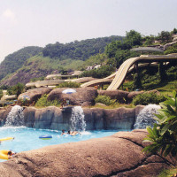 Rockwork Wave Pool